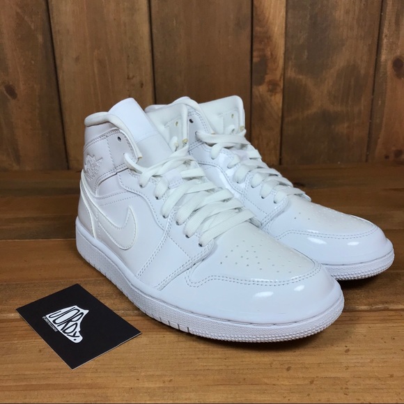 jordan 1 triple black patent leather